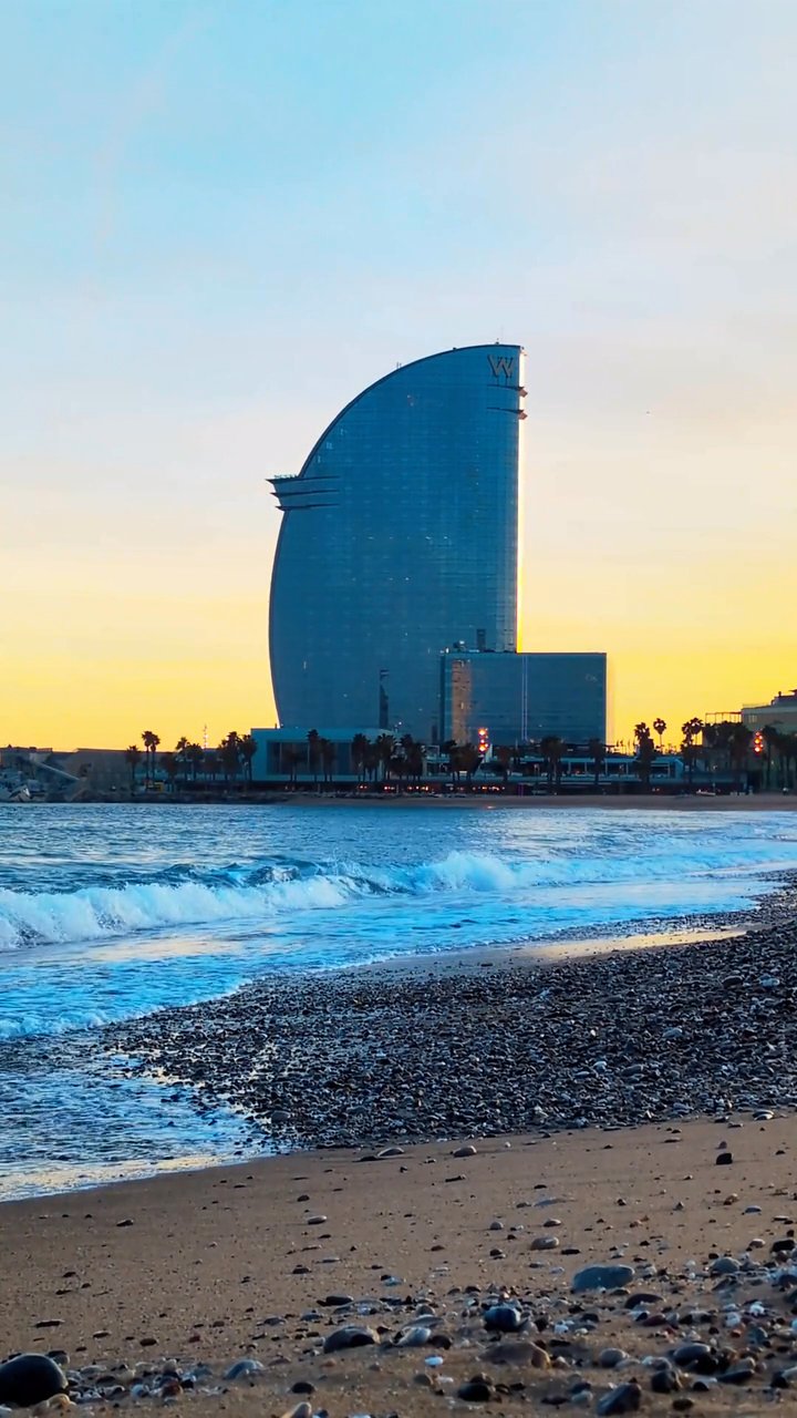 saving for later
📍 Barcelona
🎥 Rec Everywhere · Pexels
#travel #europe #eurotrip #wanderlust #vacation