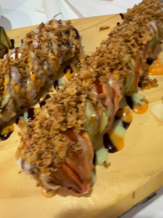 Wajo Sushi - Sushi Bars Near Me - Wheeling, Illinois