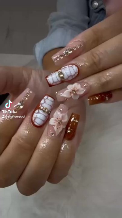 The One Nail Bar - Nail Salons Near Me - Aubrey, Texas