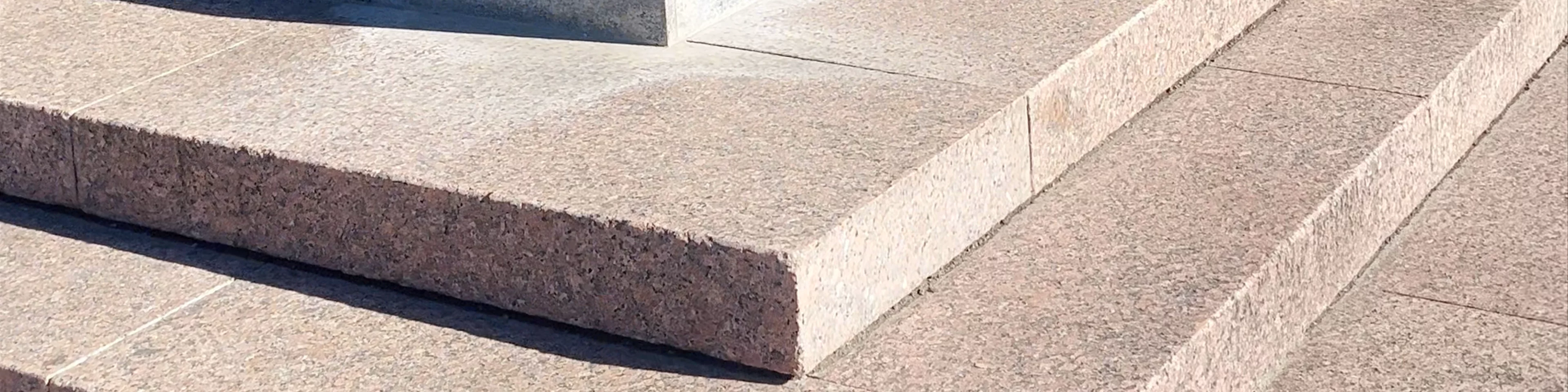 Sundial Square