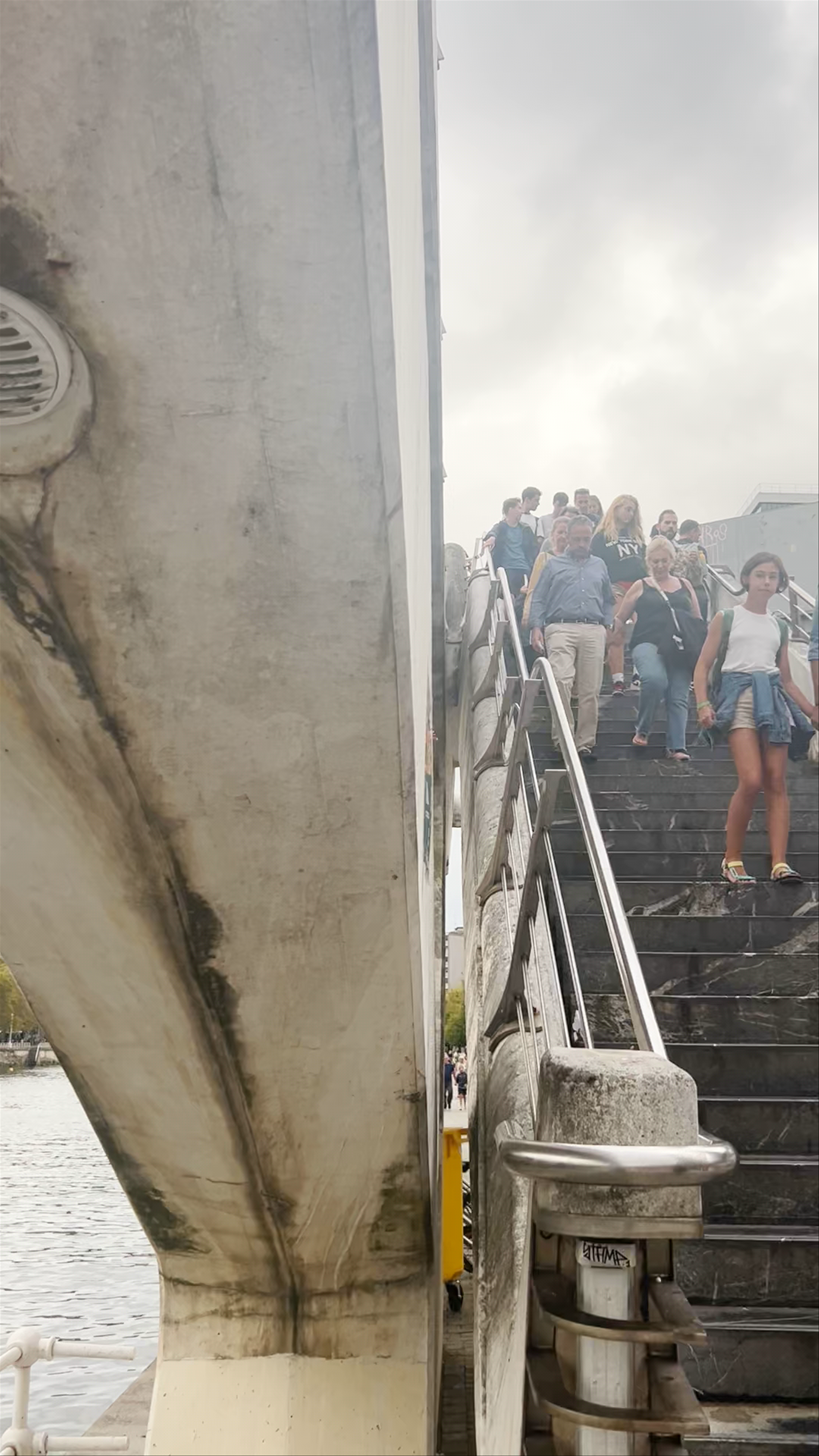 Puente Zubizuri in Bilbao: A Modern Architectural Stroll