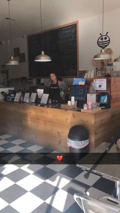 Honeybee's - Staff energy is amazing! - Coffee & Tea Near Me - Long Beach, California