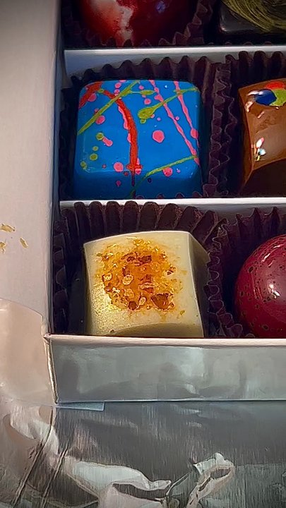 Tandem Chocolates - Wow! All of your senses! The colors, the smells, the tastes, slowly feel the touch and hear it as you break through each one... - Chocolatiers & Shops Near Me - Reno, Nevada