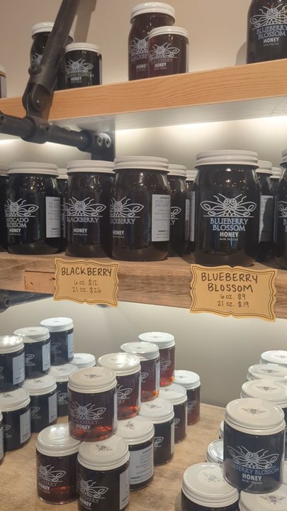 Silver Hand Meadery - Meaderies Near Me - Williamsburg, Virginia