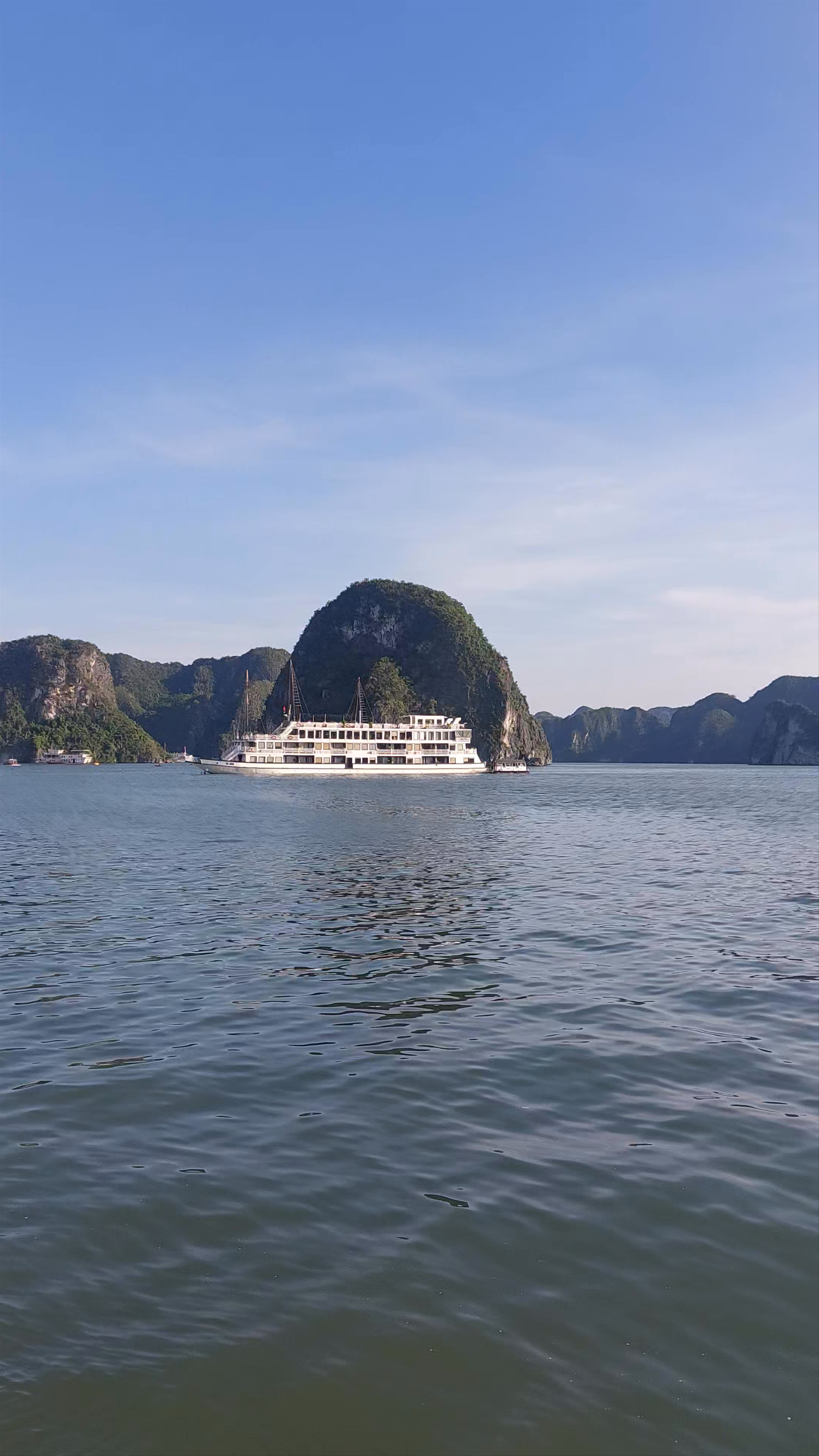 Halong Bay Cruises