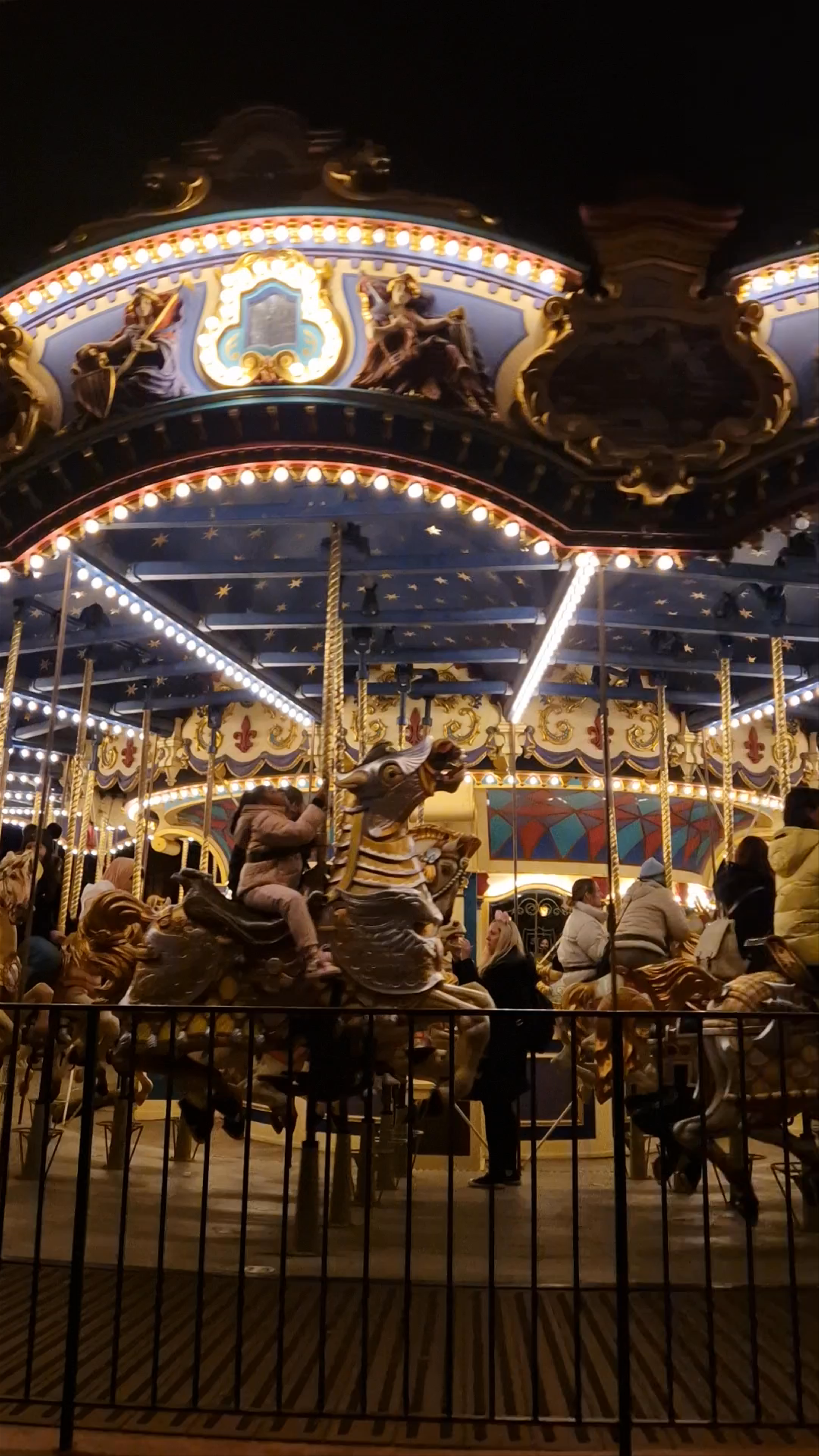 Le Carrousel de Lancelot: Magical Night Ride at Disneyland Paris
