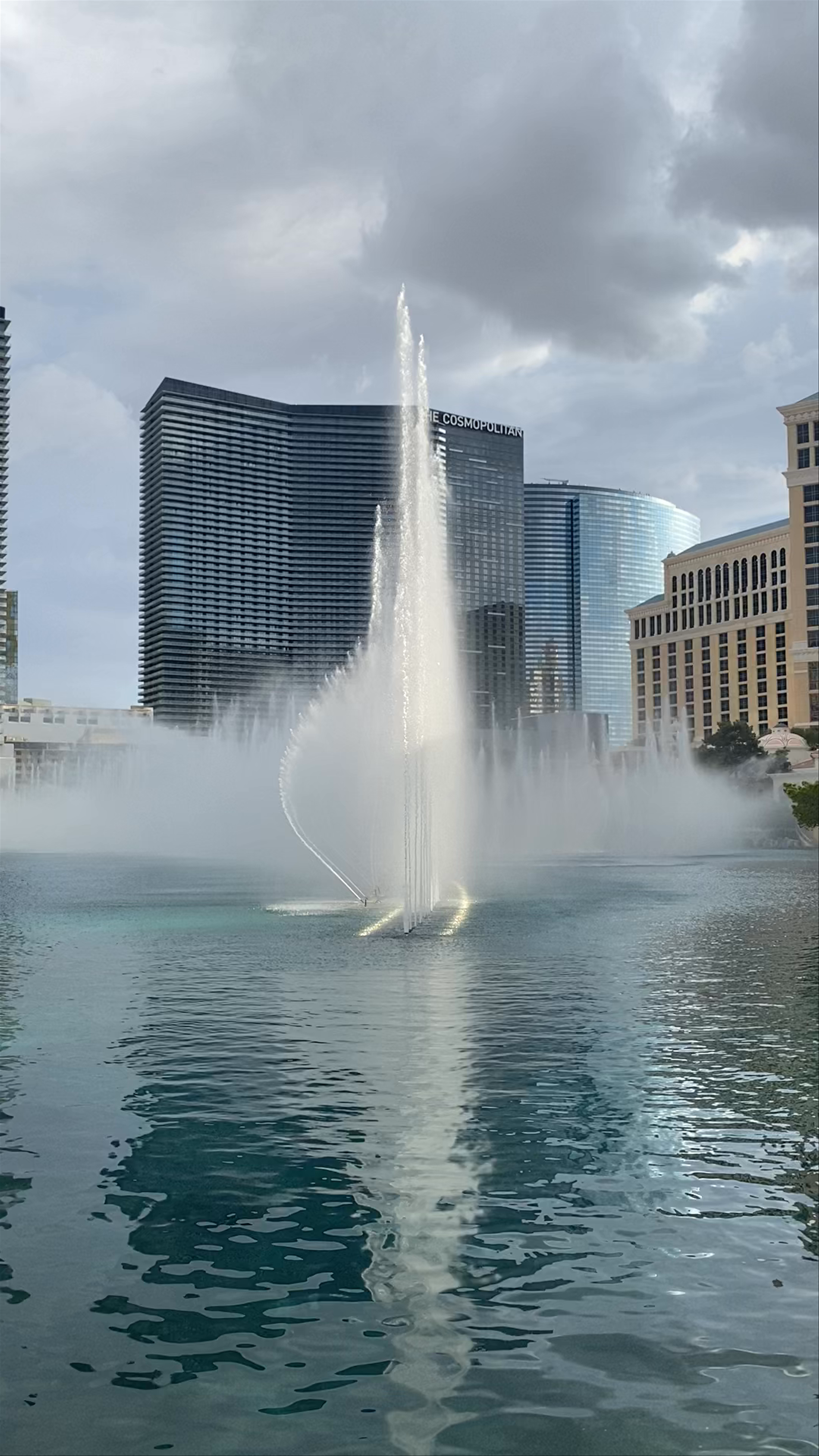 bellagio fountains