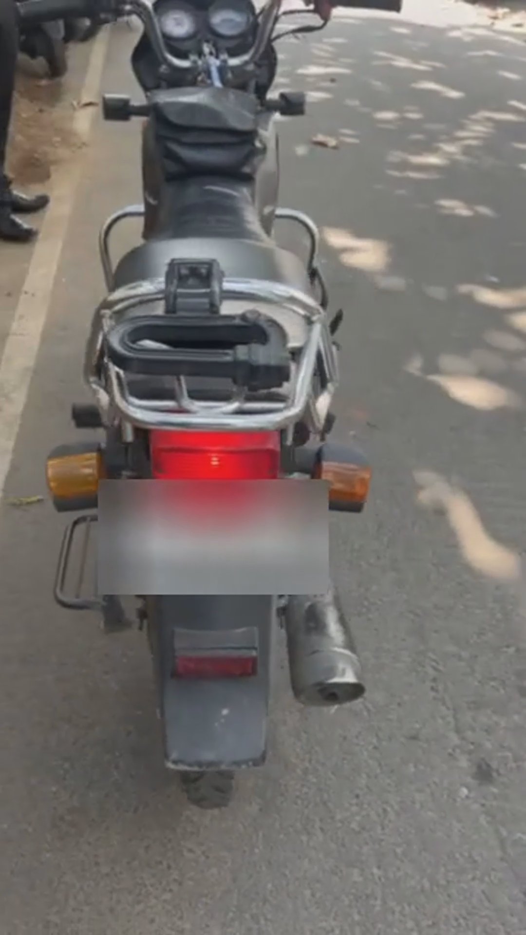 Walk-around video thumbnail