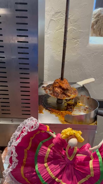 El Torito - Carnitas cookin - Mexican Near Me - San Bernardino, California