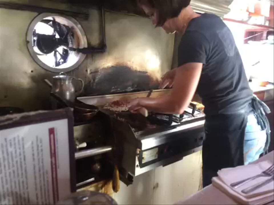Franks Diner - Diners Near Me - Kenosha, Wisconsin