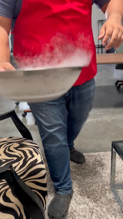 Sub Zero Creamery - Learned about the lightning frost effect. Fun times. - Ice Cream & Frozen Yogurt Near Me - Simi Valley, California