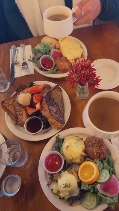 Pearl Moon - Pancakes Near Me - Woodstock, New York