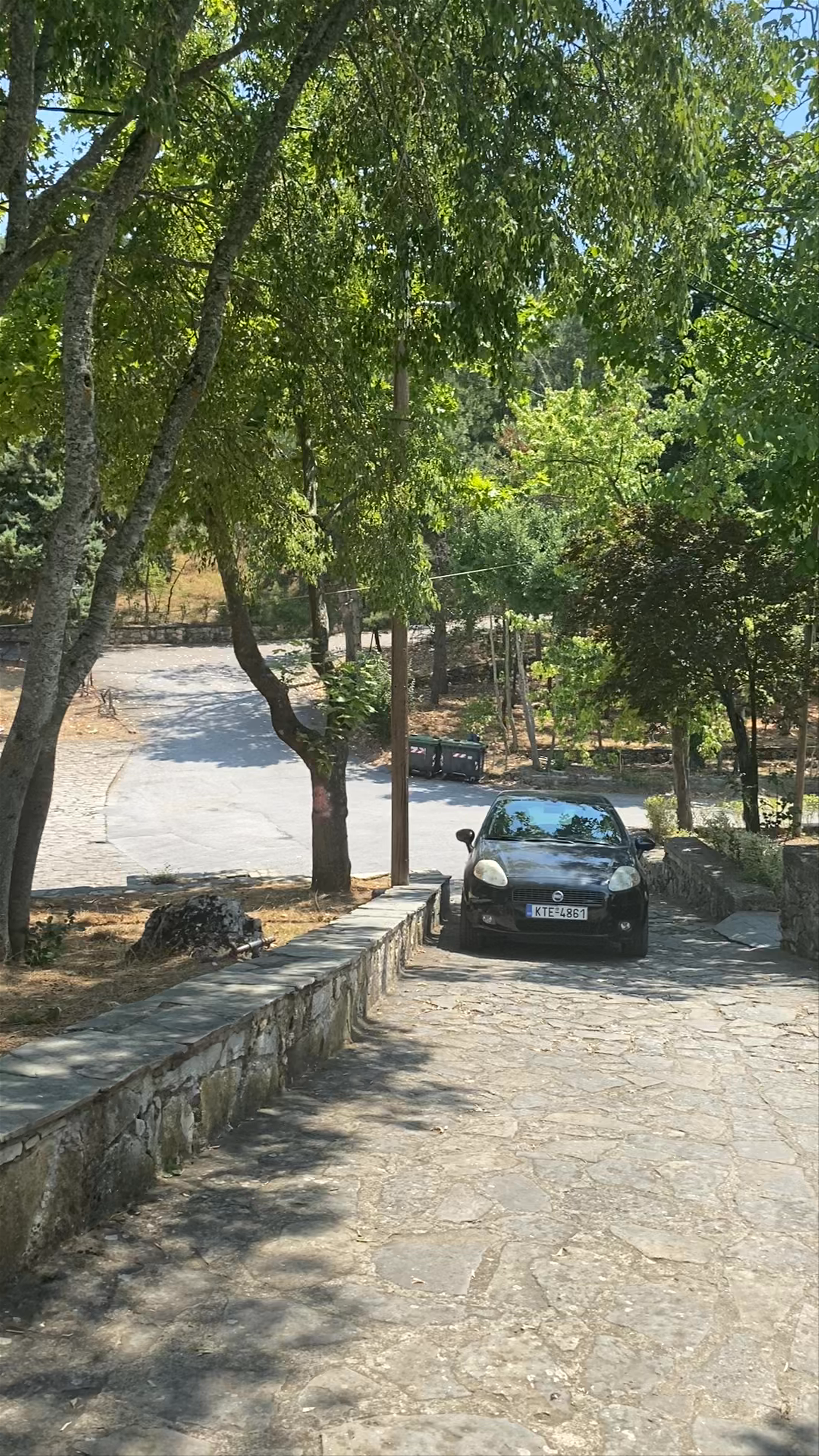 Προφήτης Ηλίας Kastoria: Tranquil Summer Escape with Lake Views