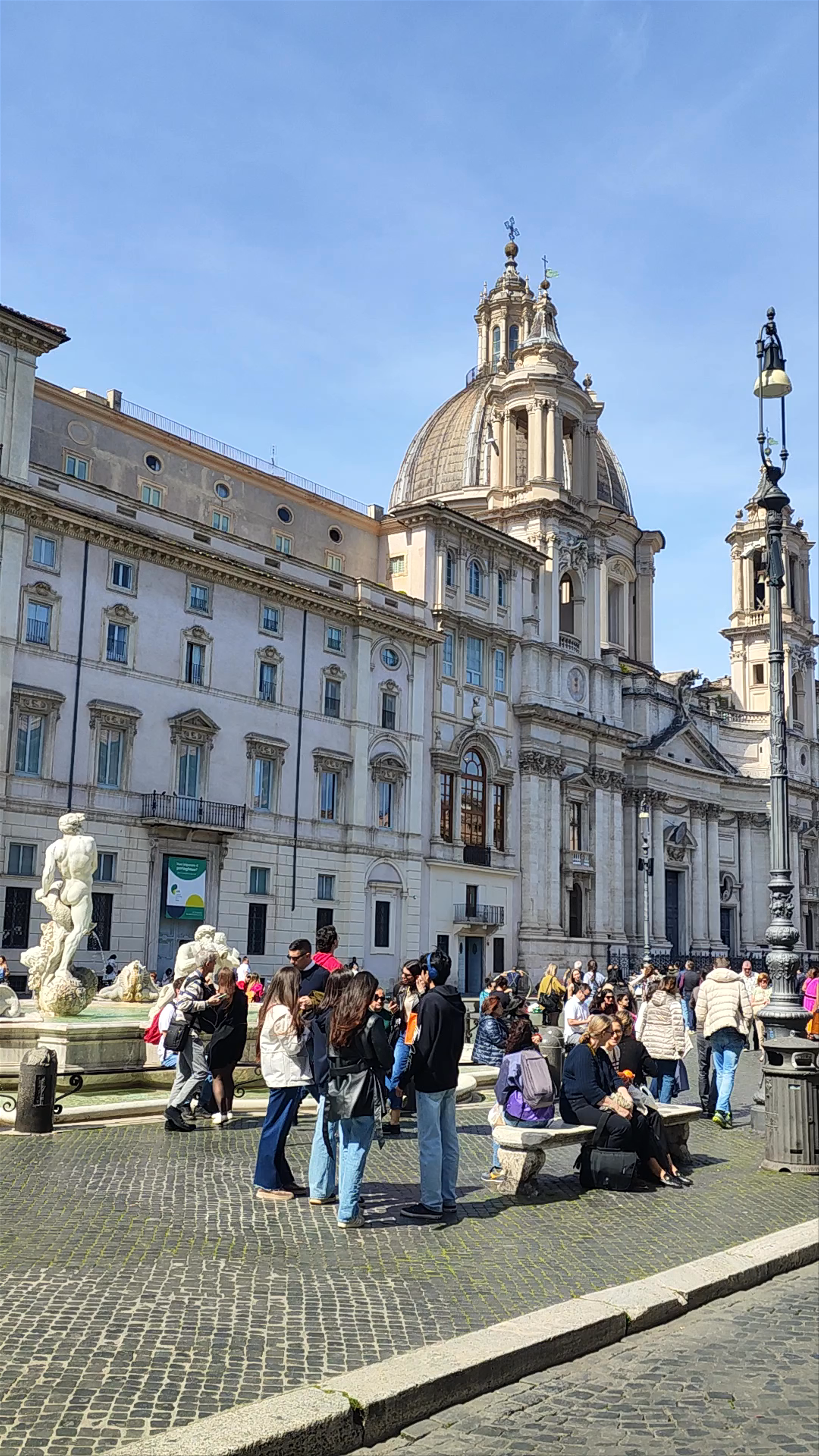 Plaza Navona: Vibrant Daylife at Rome’s Baroque Jewel