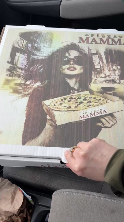 Pizza Mamma - Salad Near Me - Cranston, Rhode Island