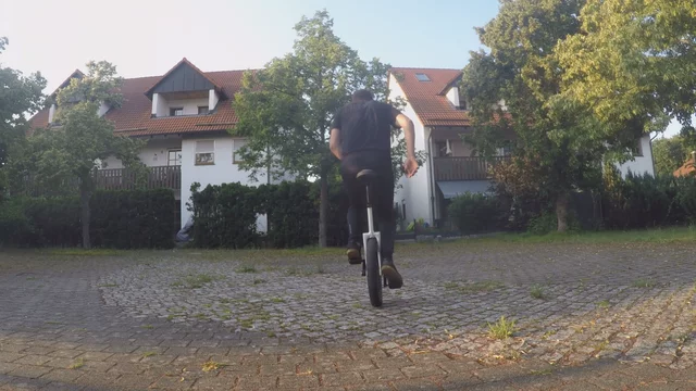 riu submission: Flip 180 to back roll - ww - inward VR - 180 back roll step over 360