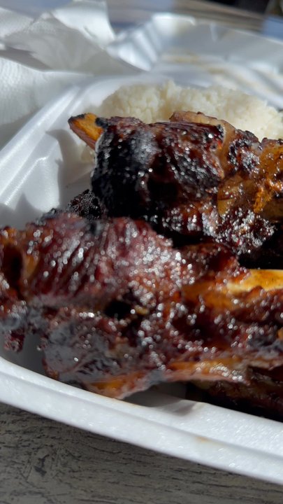 Matiki Island Barbecue - beef ribs - Hawaiian Near Me - Fullerton, California