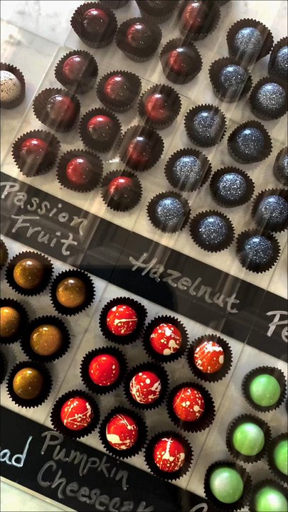 Aurora Grace - The most beautiful hand painted bon bons! - Chocolatiers & Shops Near Me - Philadelphia, Pennsylvania