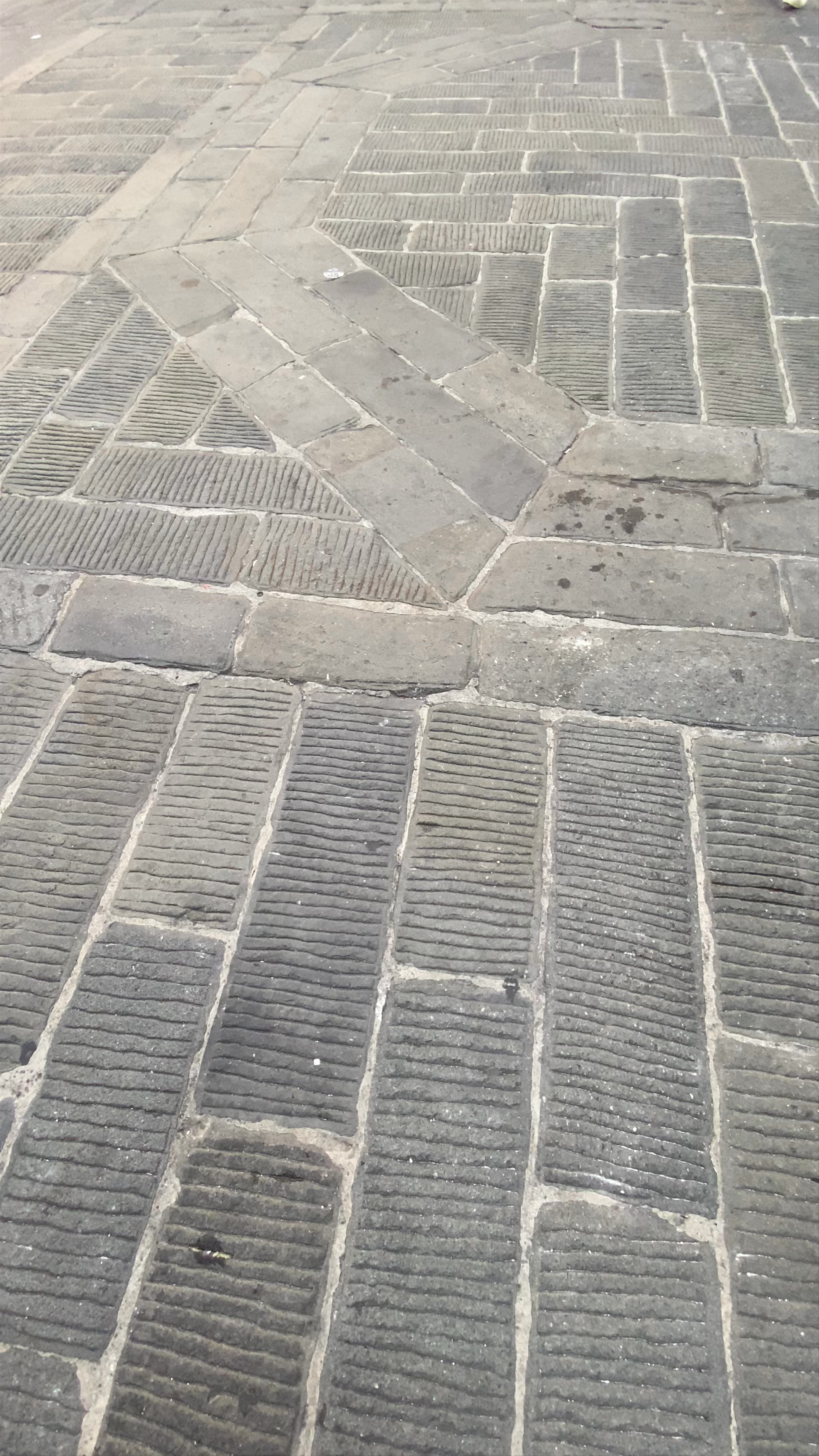 Cattedrale di San Lorenzo: Historic Heart of Genoa