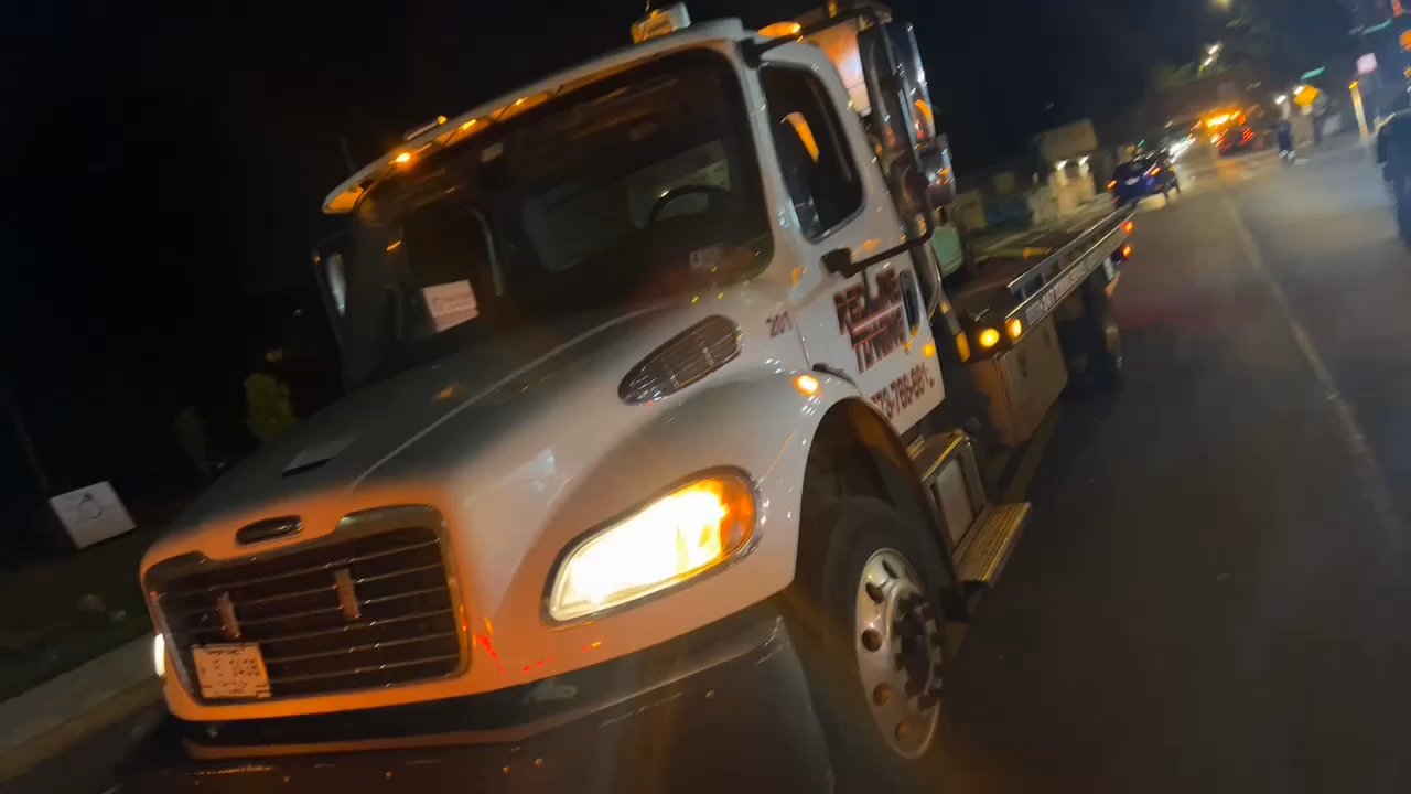 Redline Towing - Towing Near Me - Chicago Ridge, Illinois