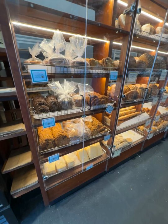 Arizmendi Bakery - Bakeries Near Me - Oakland, California