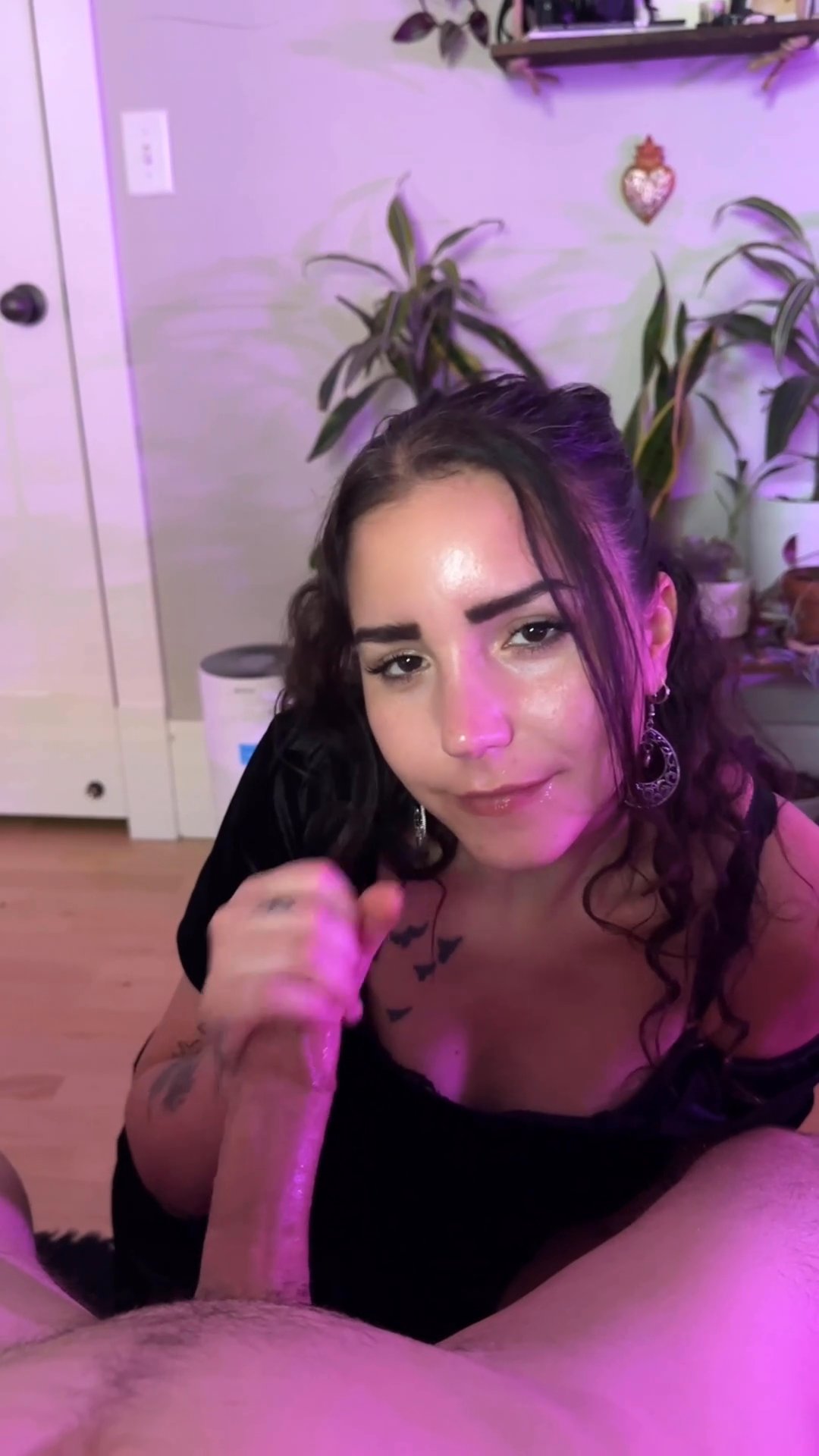 worshipping just hits different when its a birthday blowjob