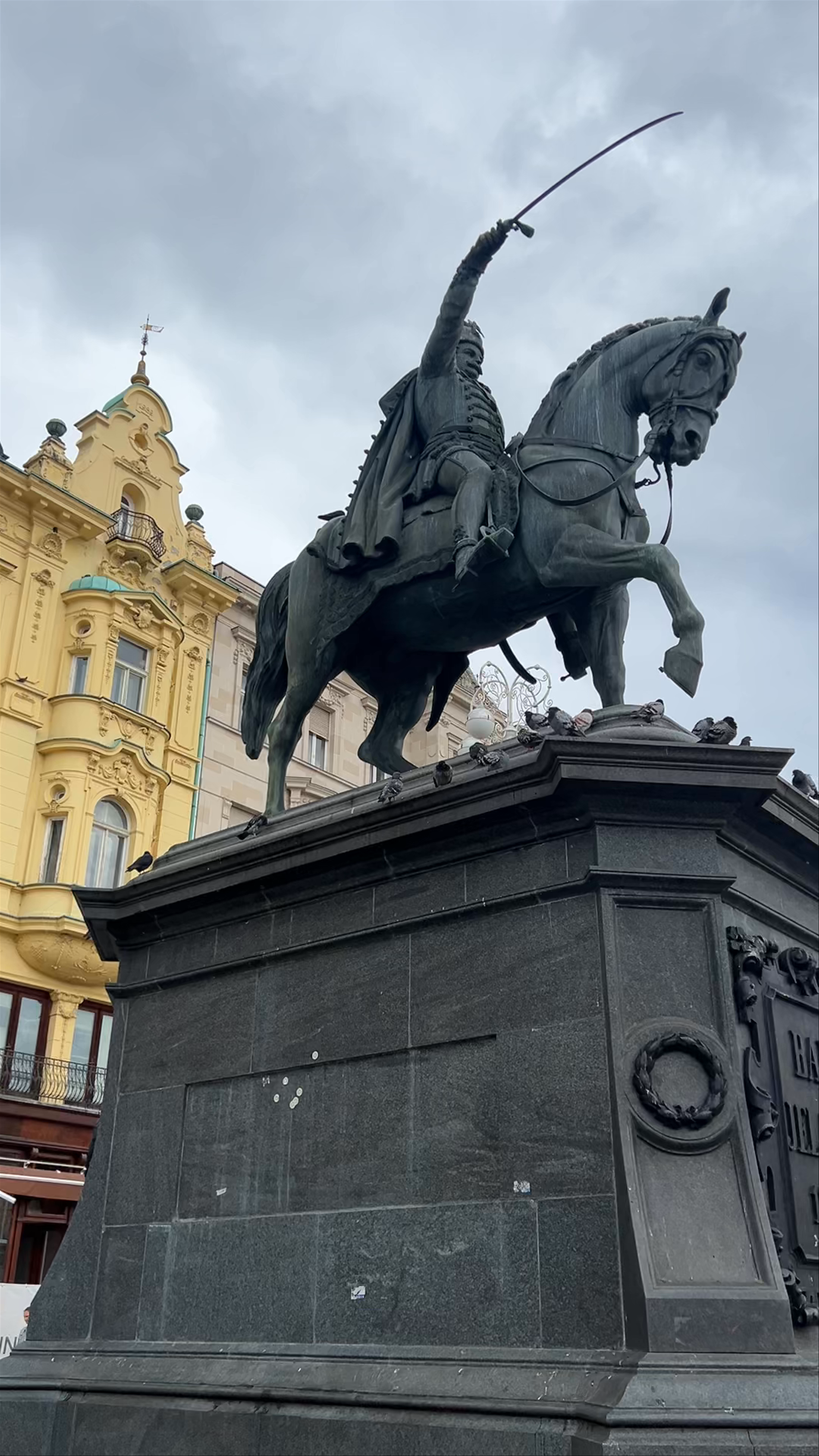 Ban Josip Jelačić Statue