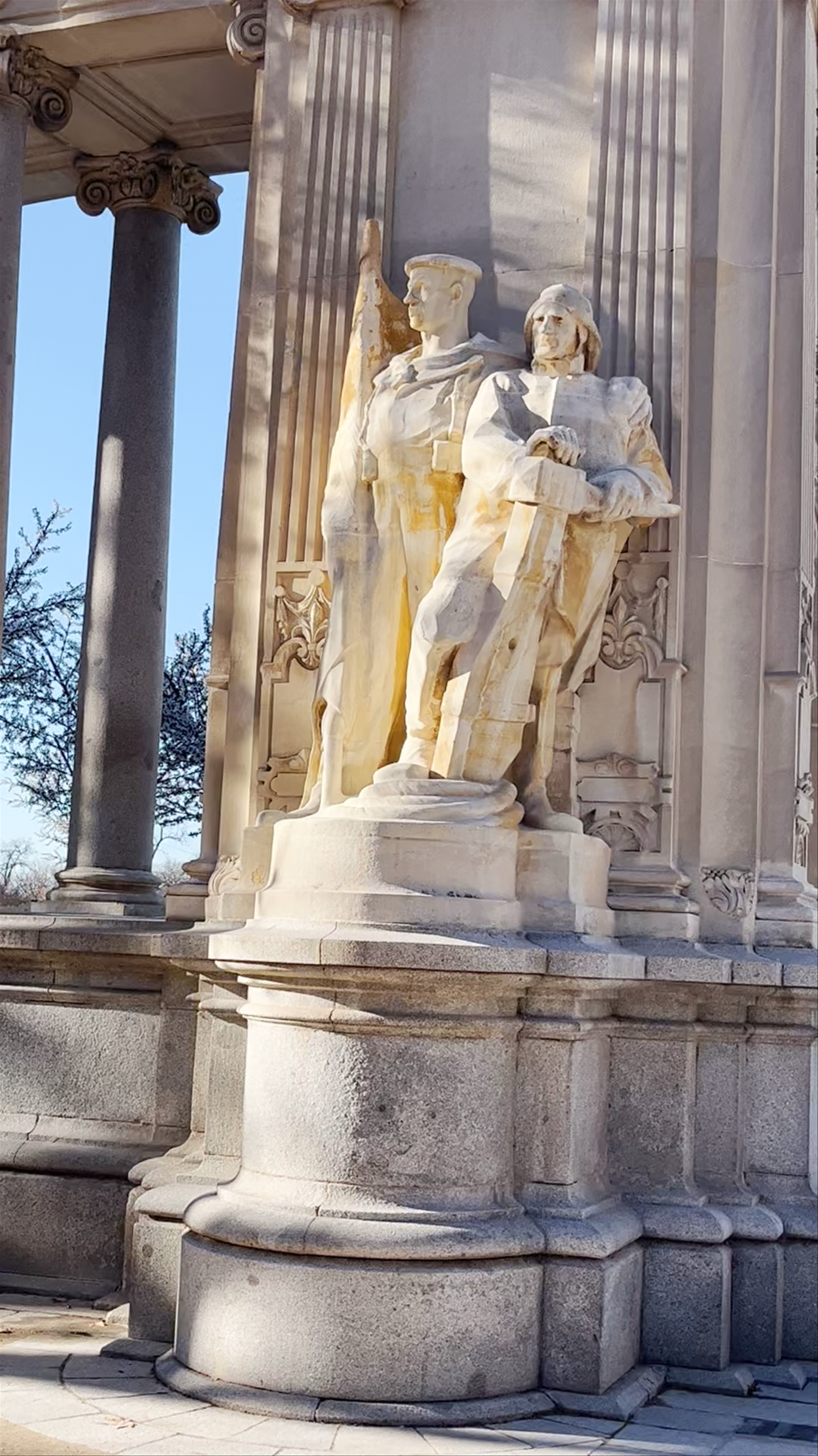 Monumento a Alfonso XII