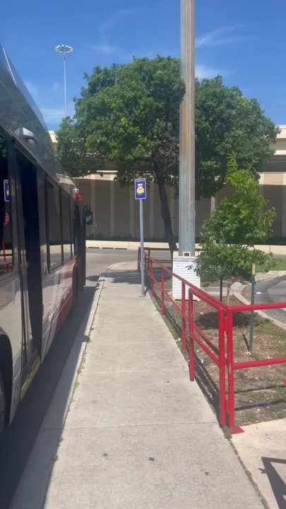 Megabus - Passengers the driver left! - Transportation Near Me