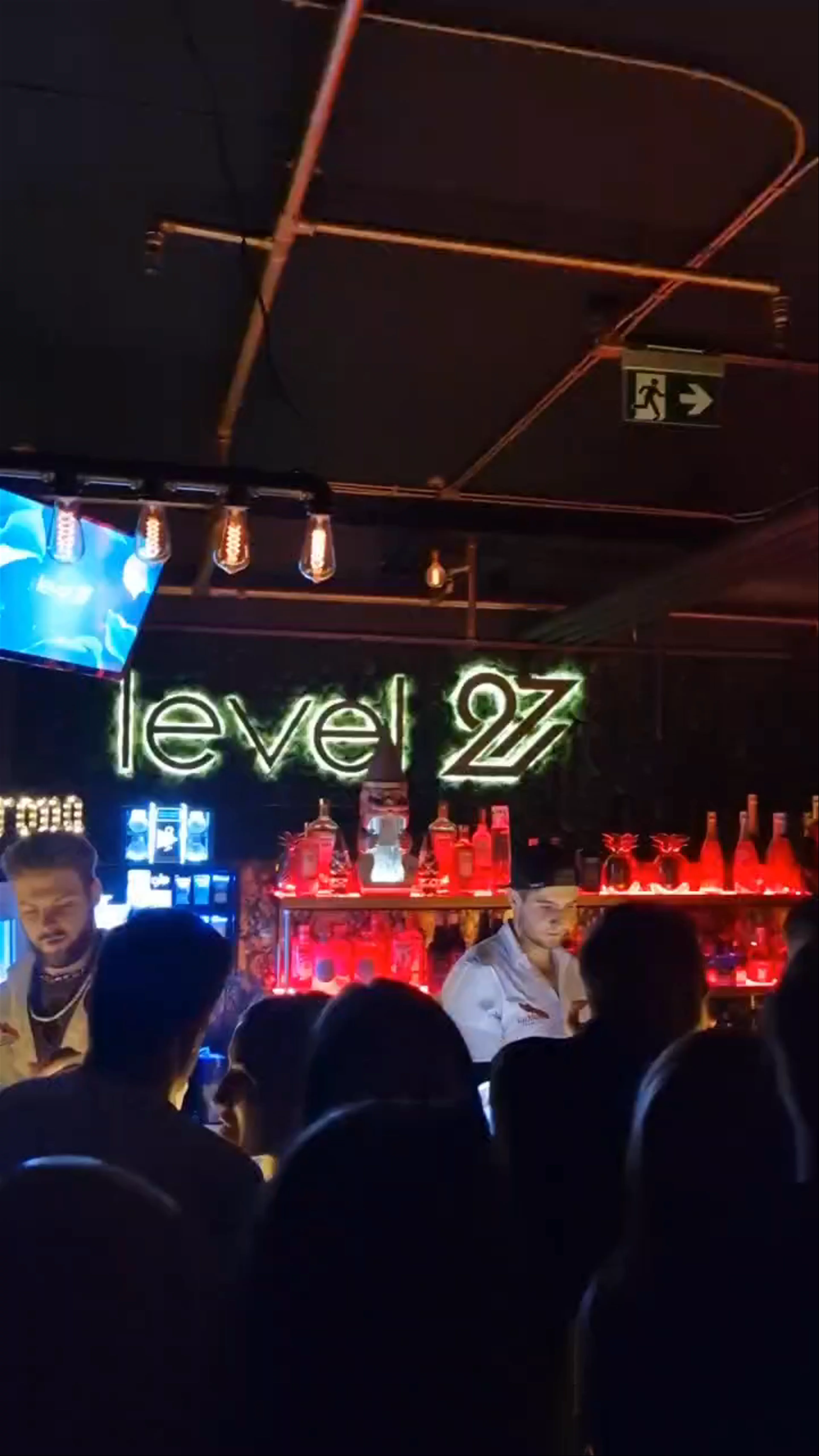 Level 27, aleje Jerozolimskie