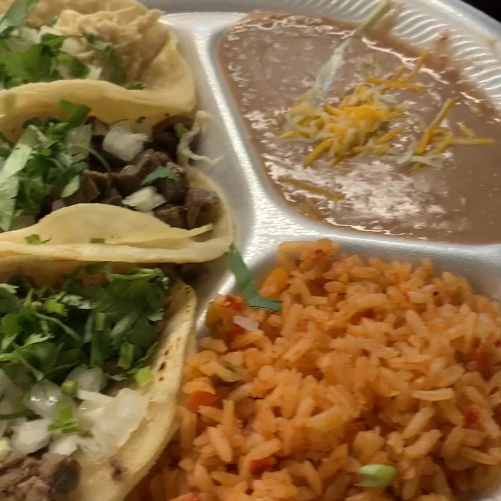 Jalapenos Taqueria - 2 carne asada tacos, 1 chicken on corn tortillas w/rice and beans. - Mexican Near Me - Keller, Texas