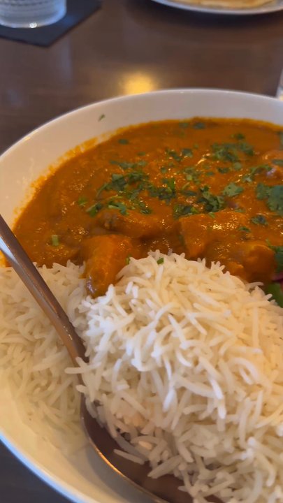 Stage Kitchen & Bar - Butter Chicken Masala - nah 3/5...this tastes like they used spaghetti sauce or marinara in it - Tapas/Small Plates Near Me - Palm Beach Gardens, Florida