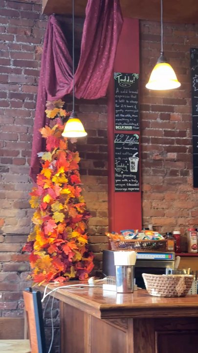 Koffie Cafe - interior - Coffee & Tea Near Me - Cleveland, Ohio