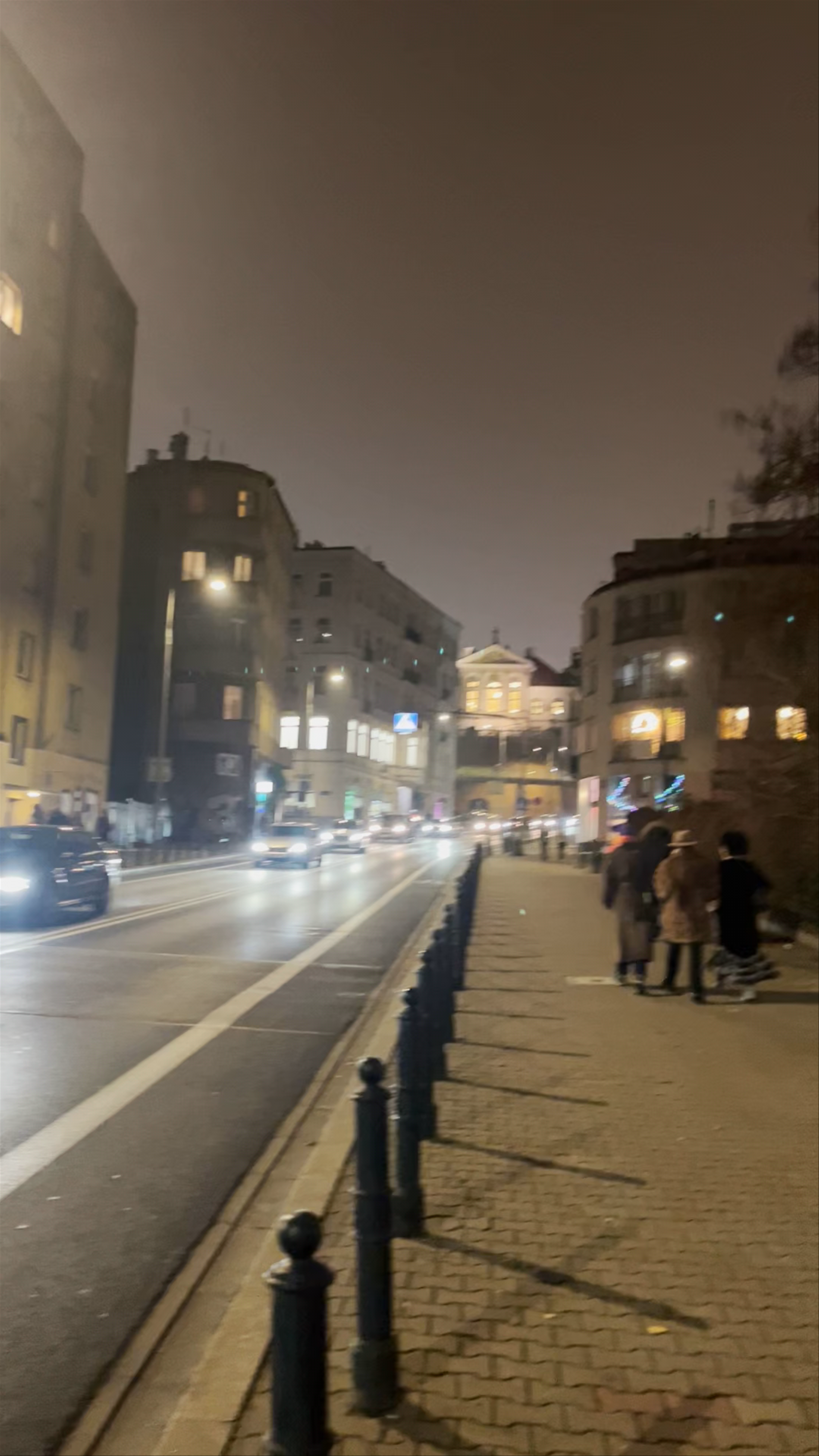 Evening Stroll Near Tatamka Hostel in Warsaw’s Vibrant Urban Core