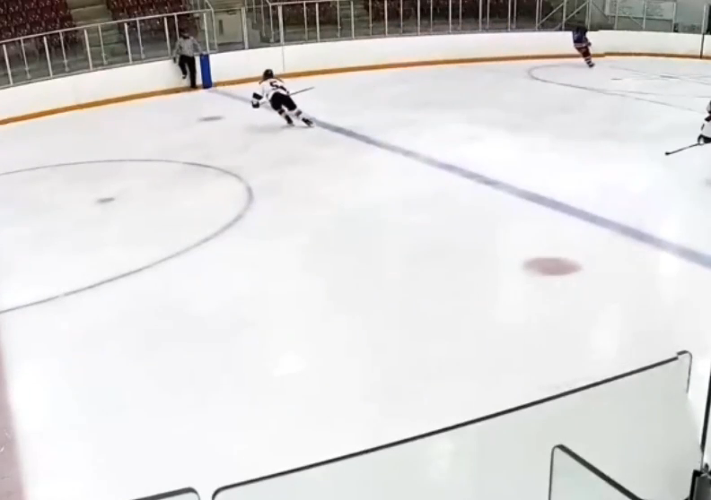 Emerson Douglas Highlights: Kitchener Jr. Rangers U18 AAA Season. 
#55 & #7