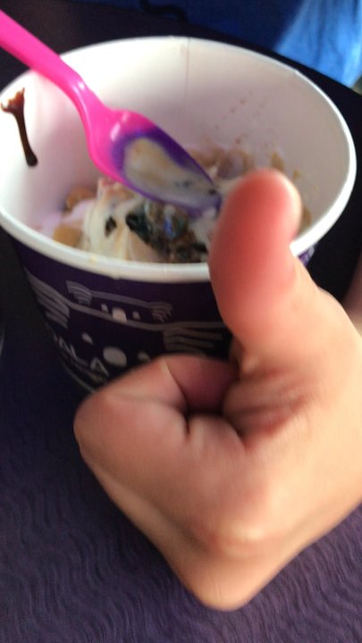 Koala Berry - Two thumbs up! - Ice Cream & Frozen Yogurt Near Me - Toledo, Ohio