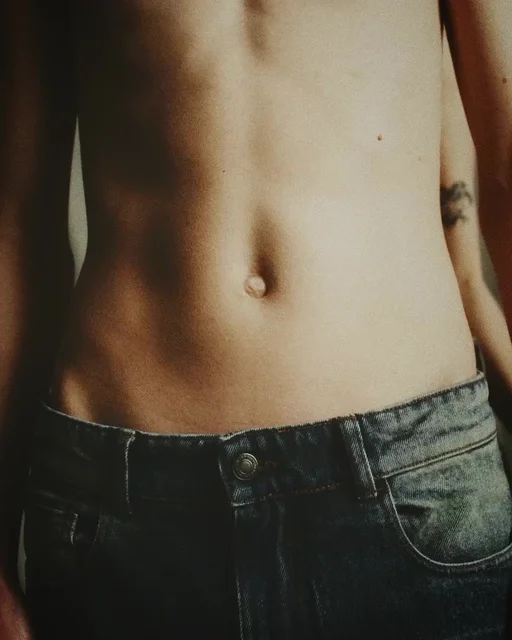 Ami Paris - © Artlist