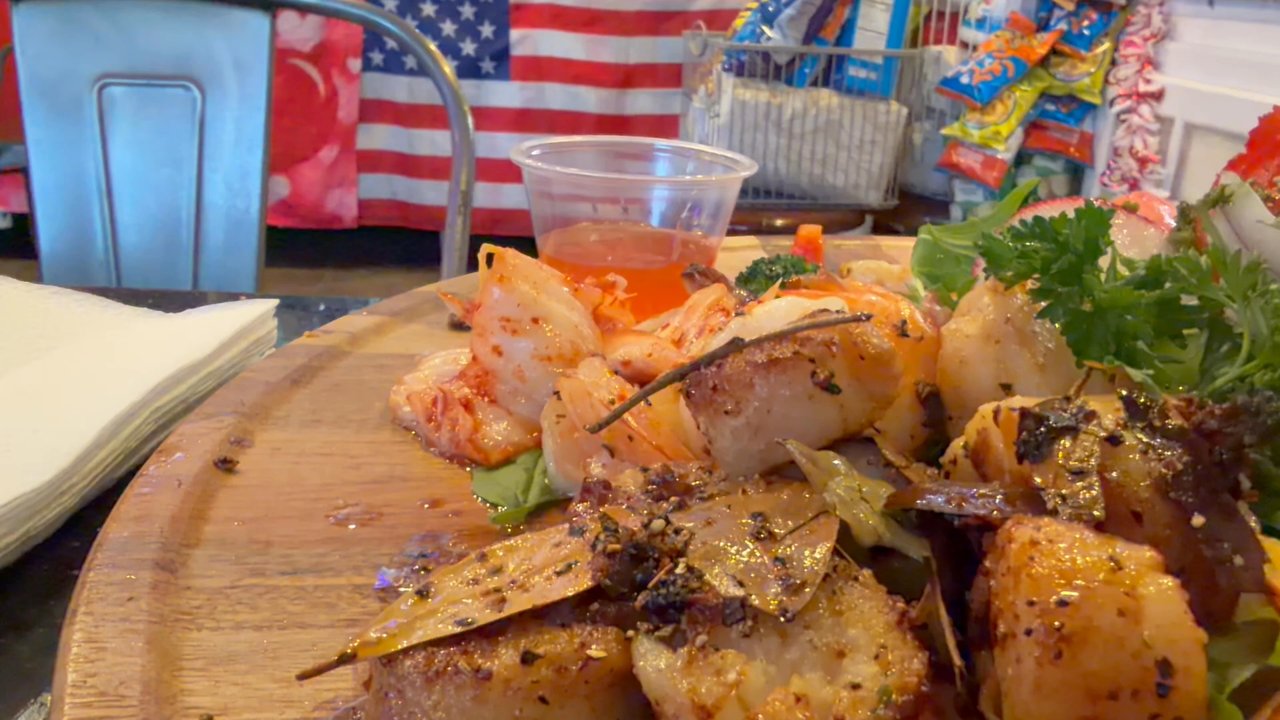 Coco D’s - Delicious - Barbeque Near Me - Reseda, California