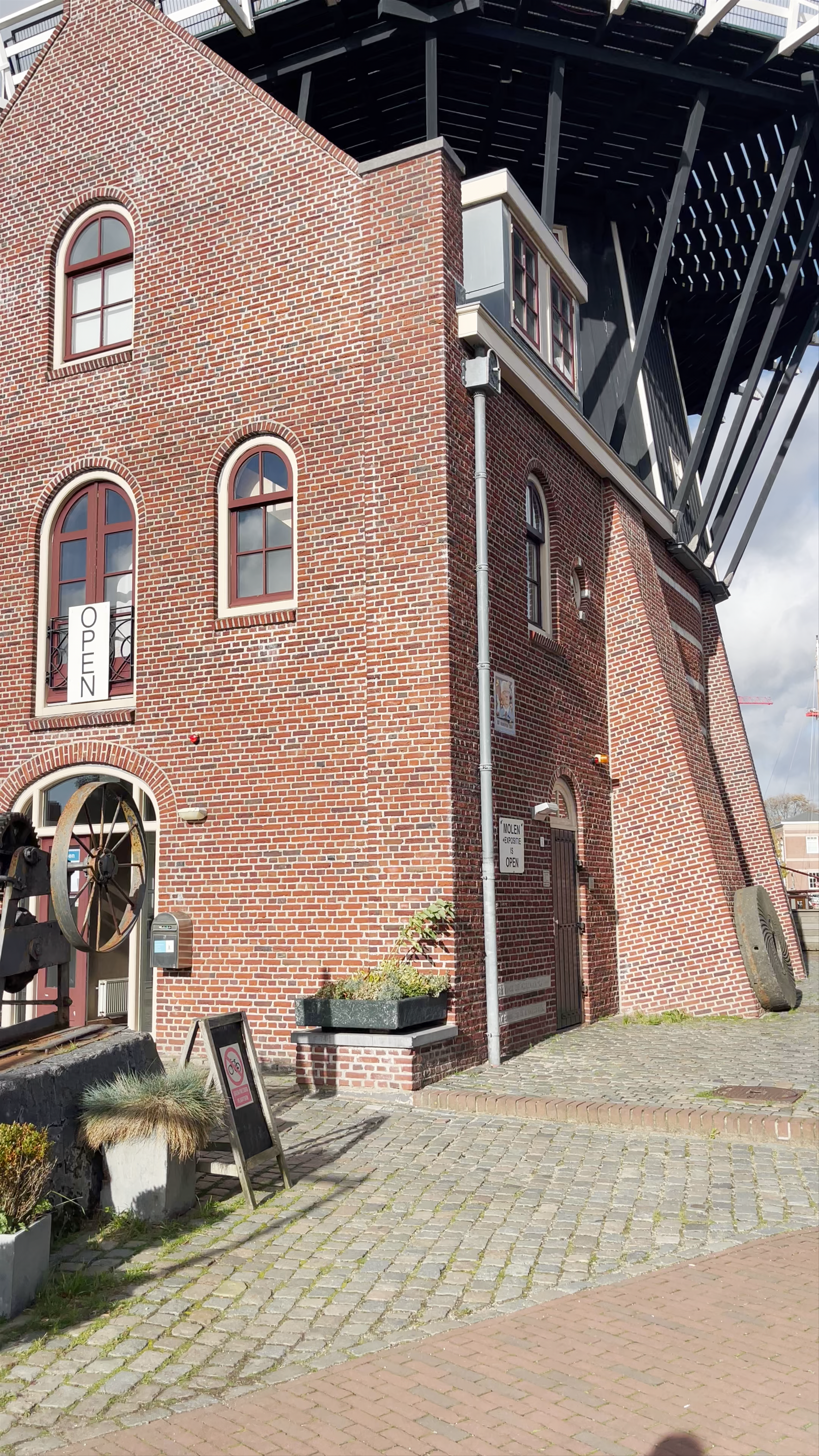 Molen De Adriaan: Historic Windmill Charm in Haarlem, Netherlands