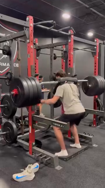 Ethan Wiedrich: 425 lbs Squat Training at ETS