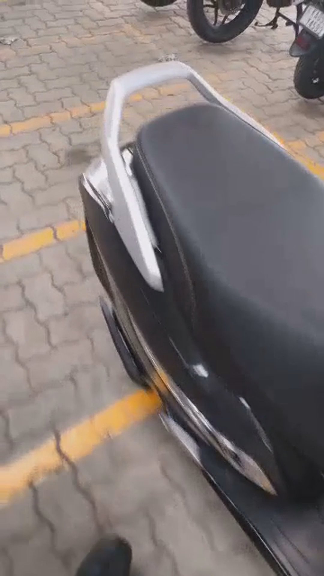 Walk-around video thumbnail