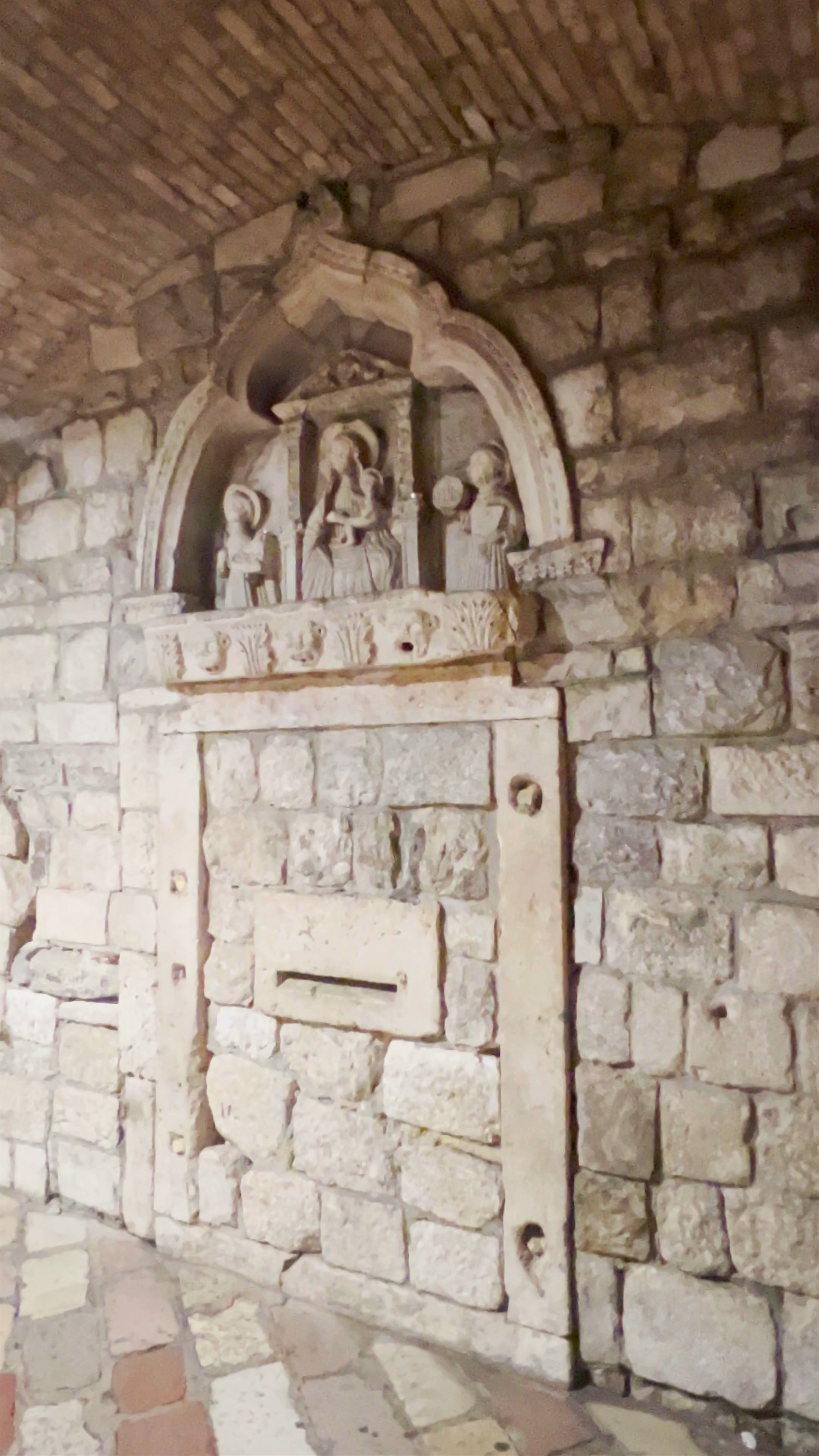 Puerta Principal o Puerta del Mar: Ancient Stone Marvel in Kotor