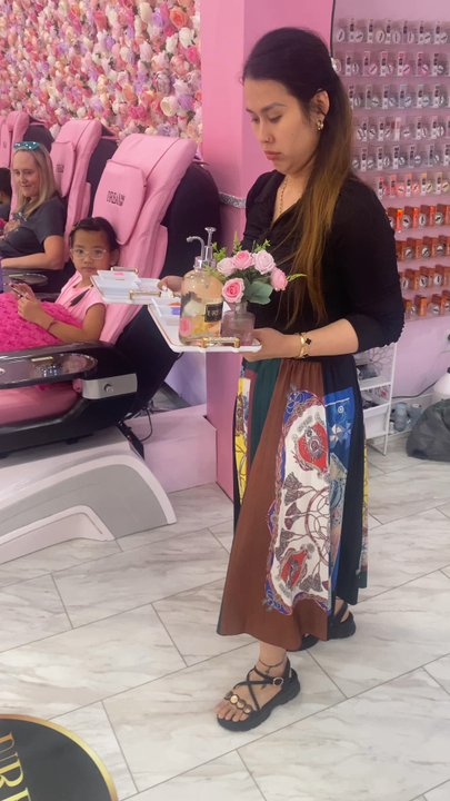 Urban Nail Bar - Nail Salons Near Me - Kalispell, Montana