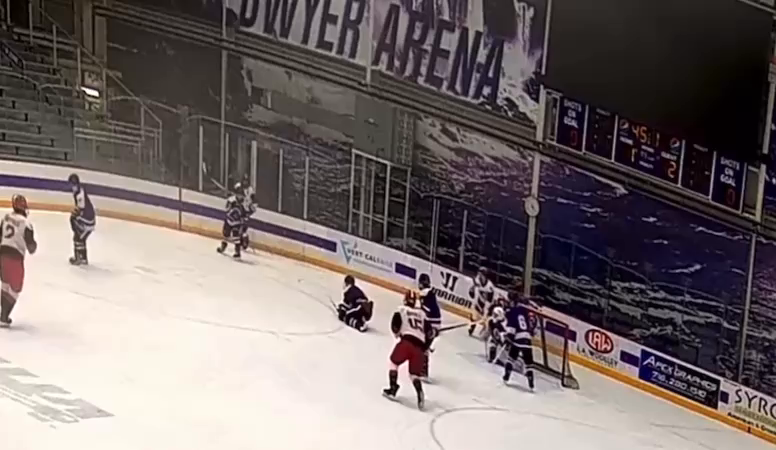 Chase Browne's No-Look Assist: A Stunning Play from Redeemer Univ.