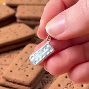 Product video, thumbnail 2 of 7
