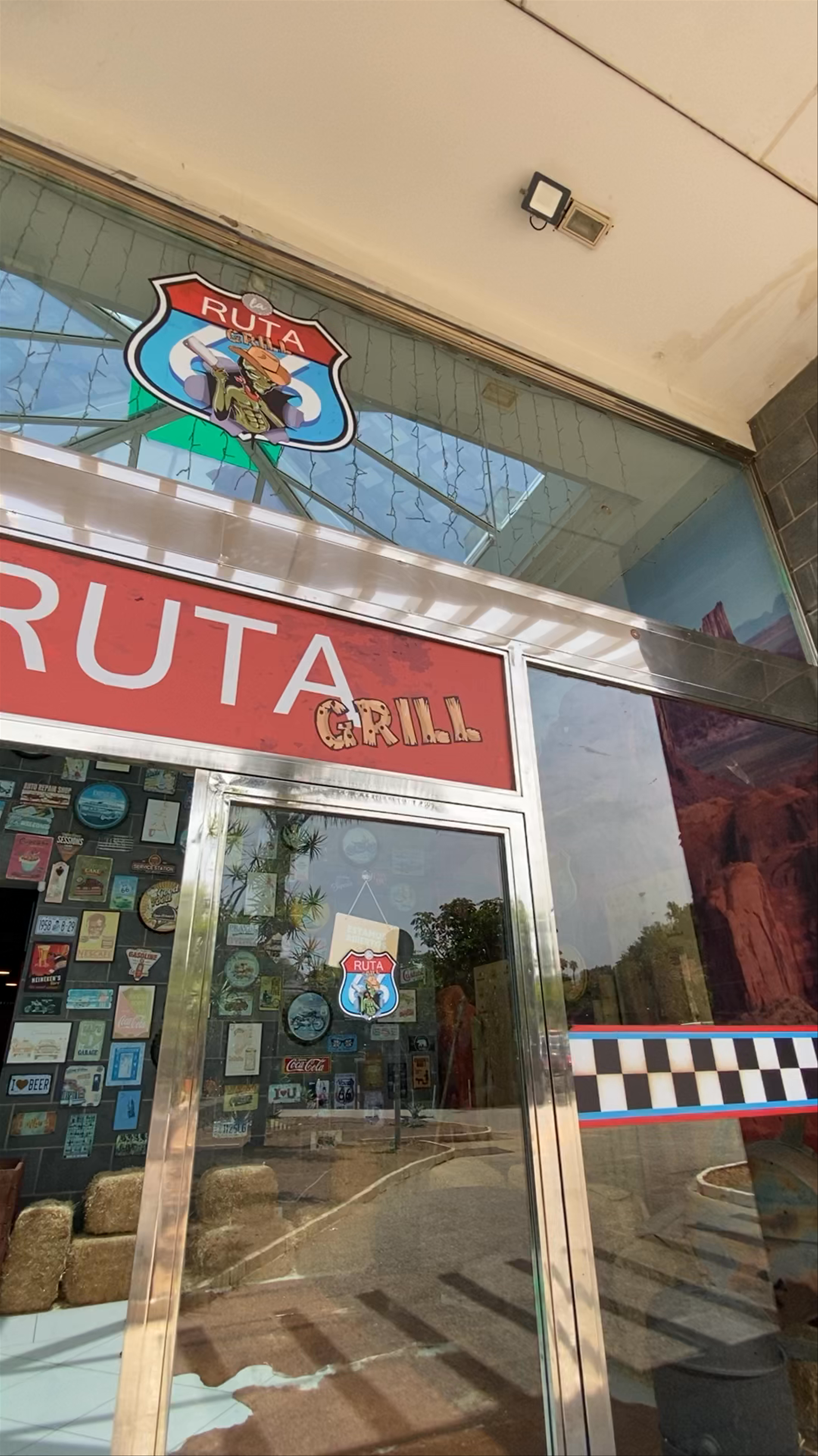 La Ruta Grill