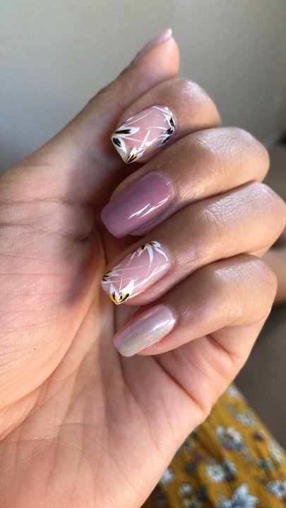 A List Nail Bar - Nails by Aurumi - Nail Salons Near Me - Stockton, California