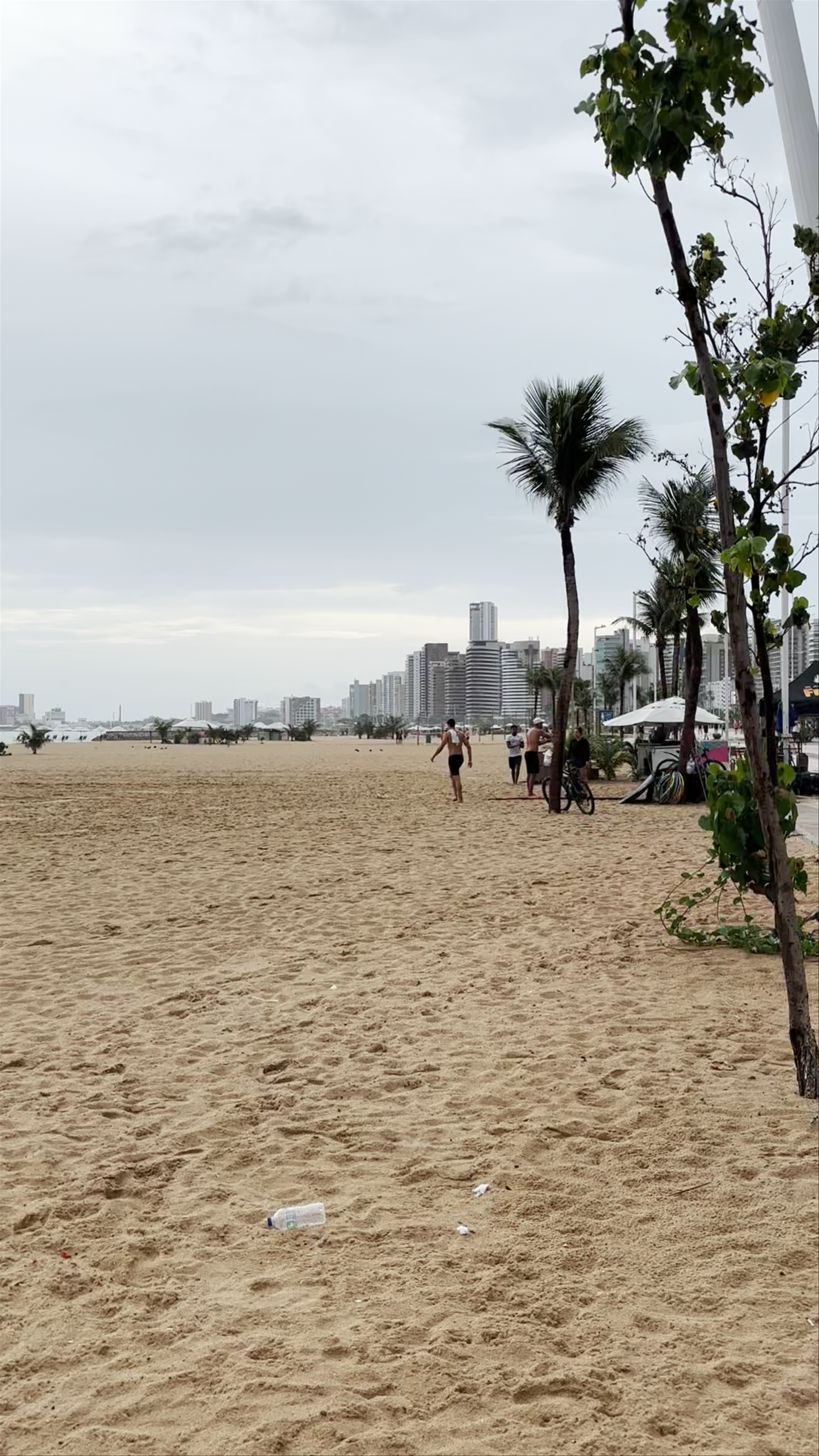 Aterro da Praia de Iracema - Avenida Historiador Raimundo Girão - Praia de Iracema