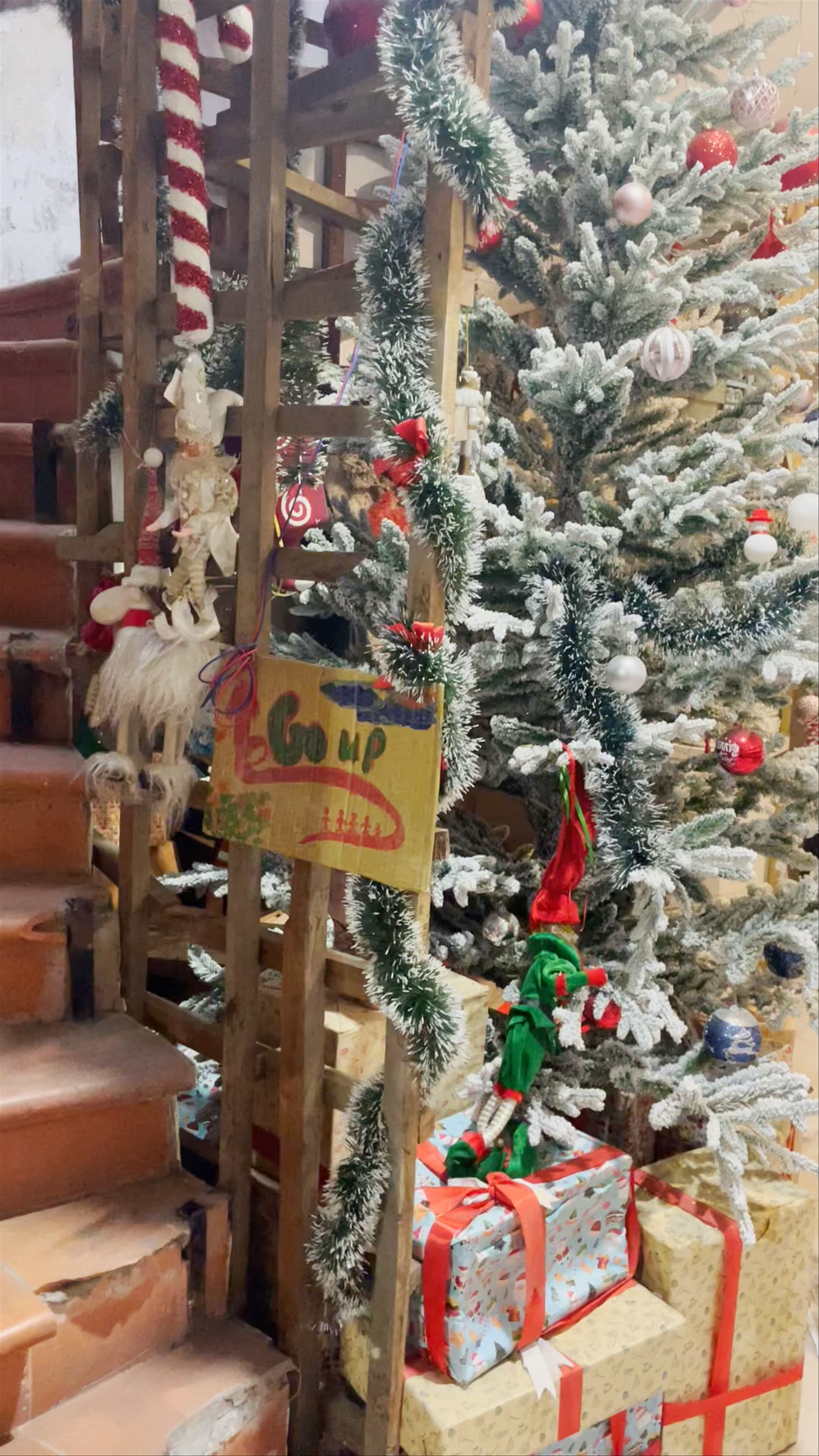Enchanting Christmas Decor at Cerender Ceramics in Hanoi
