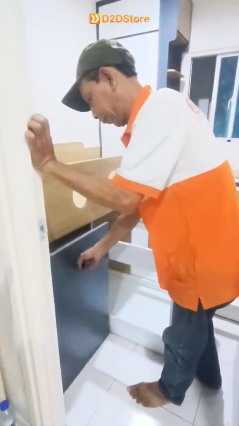7773726813577
